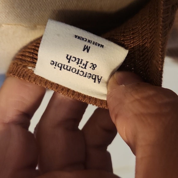 Abercrombie & Fitch Women's Brown ribbed and Tan Crop-top  NWT - Picture 6 of 7